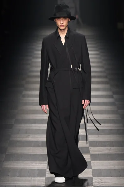Look 20